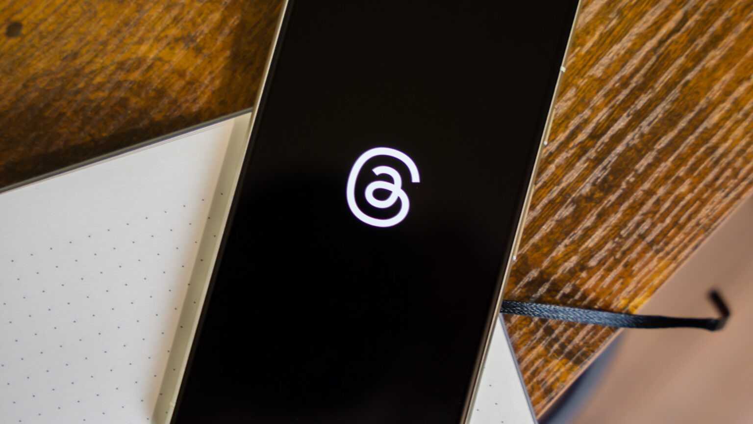 Как отключить карусель обоев xiaomi на экране блокировки